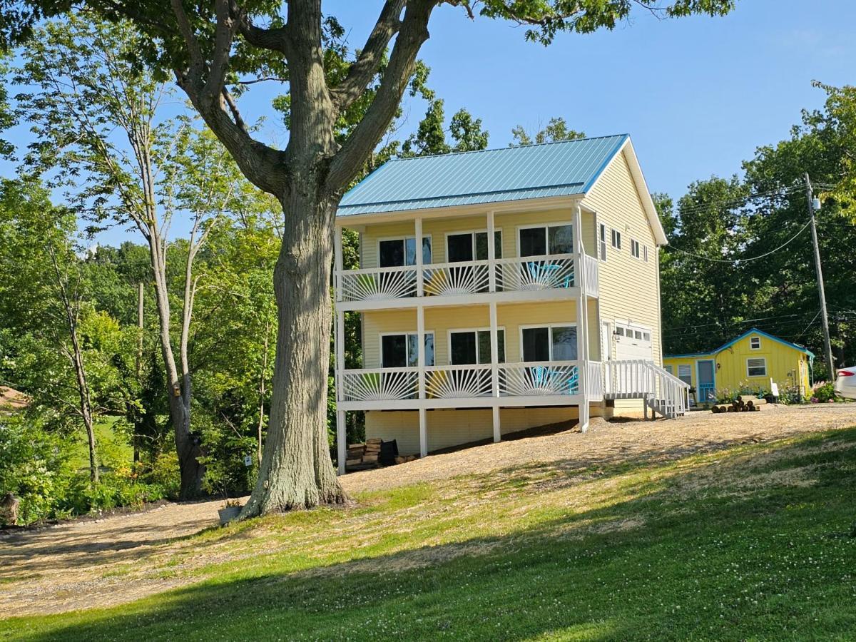 Tree-Top Lake-Front Cottage Madison Eksteriør bilde